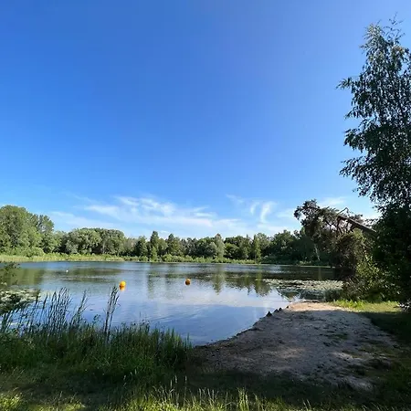 Vila Lake&forest&city