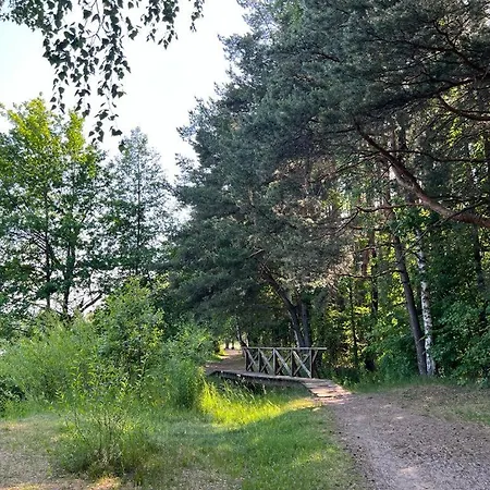 Villa Lake&forest&city